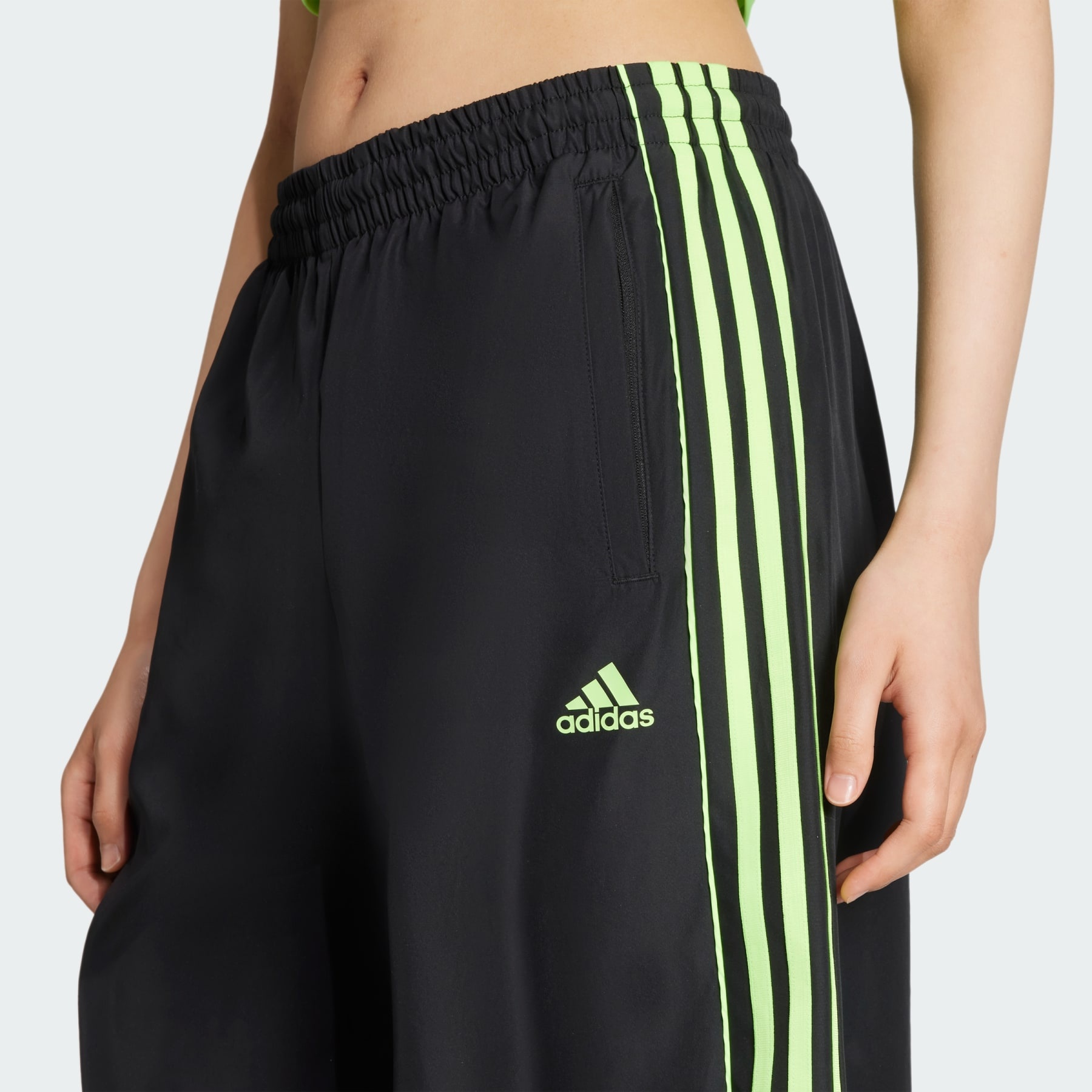 Teamgeist Adicolor Oversized Woven Track Pant - 6