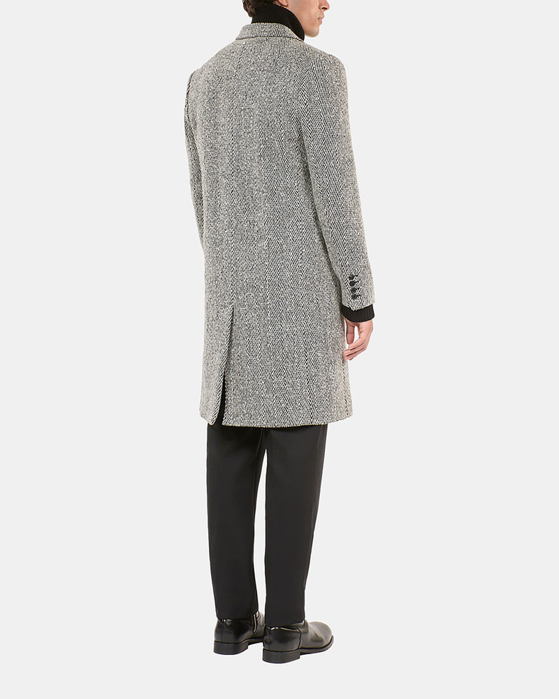 LONG BLACK AND WHITE HERRINGBONE COAT 3