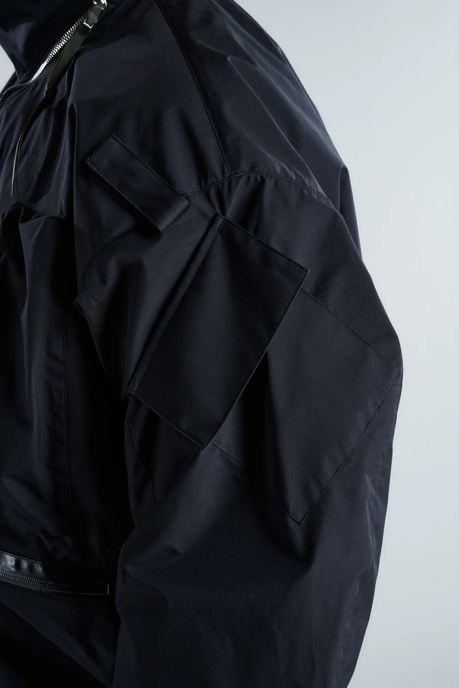 J123TS-WS 3L Windstopper® Tec Sys Interops Jacket Black - 22