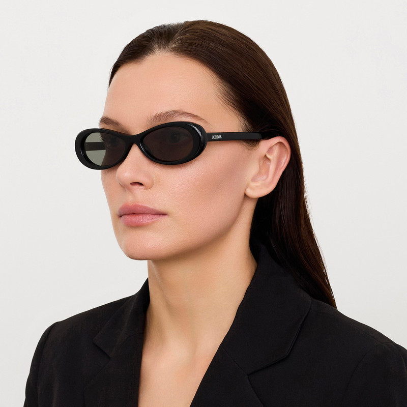 LINDA FARROW Nuvola Sunglasses in Black outlook