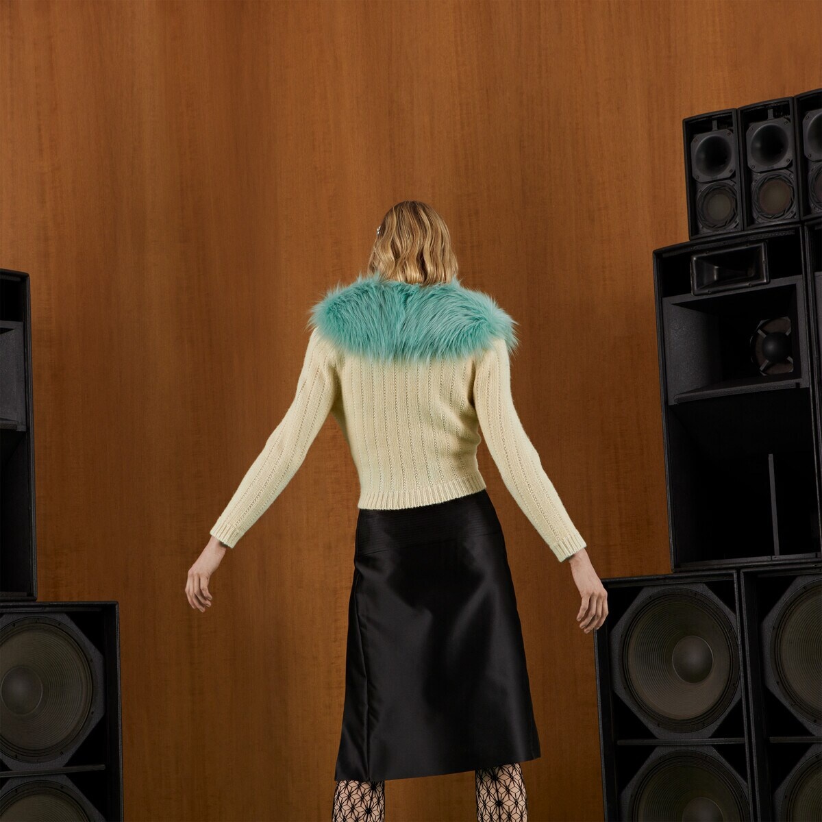 Wool cashmere cardigan with faux fur - 8