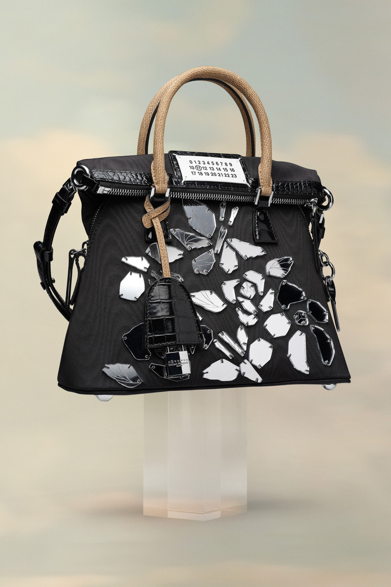 Maison Margiela 5AC classique mini outlook