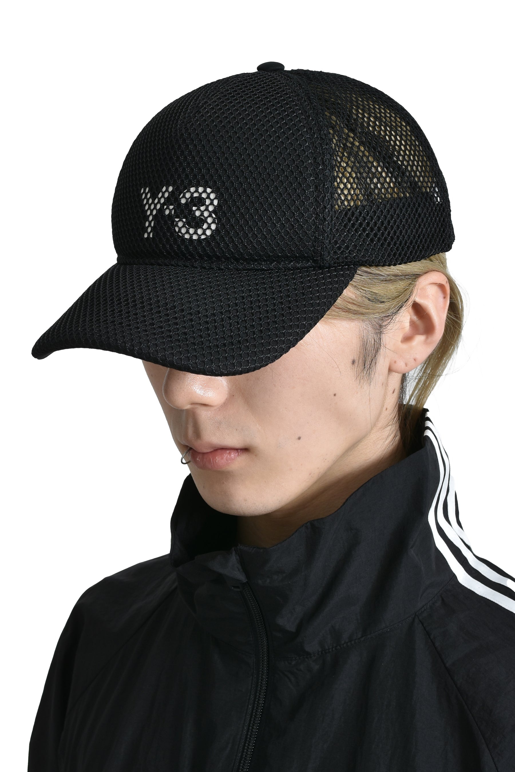【Y-3】Y-3 TRUCKER CAP Y-3 Cap Trucker Cap in Black | Lyst