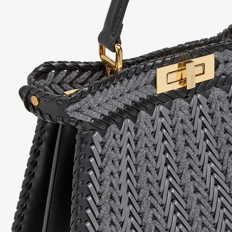 Peekaboo ISeeU Medium 7