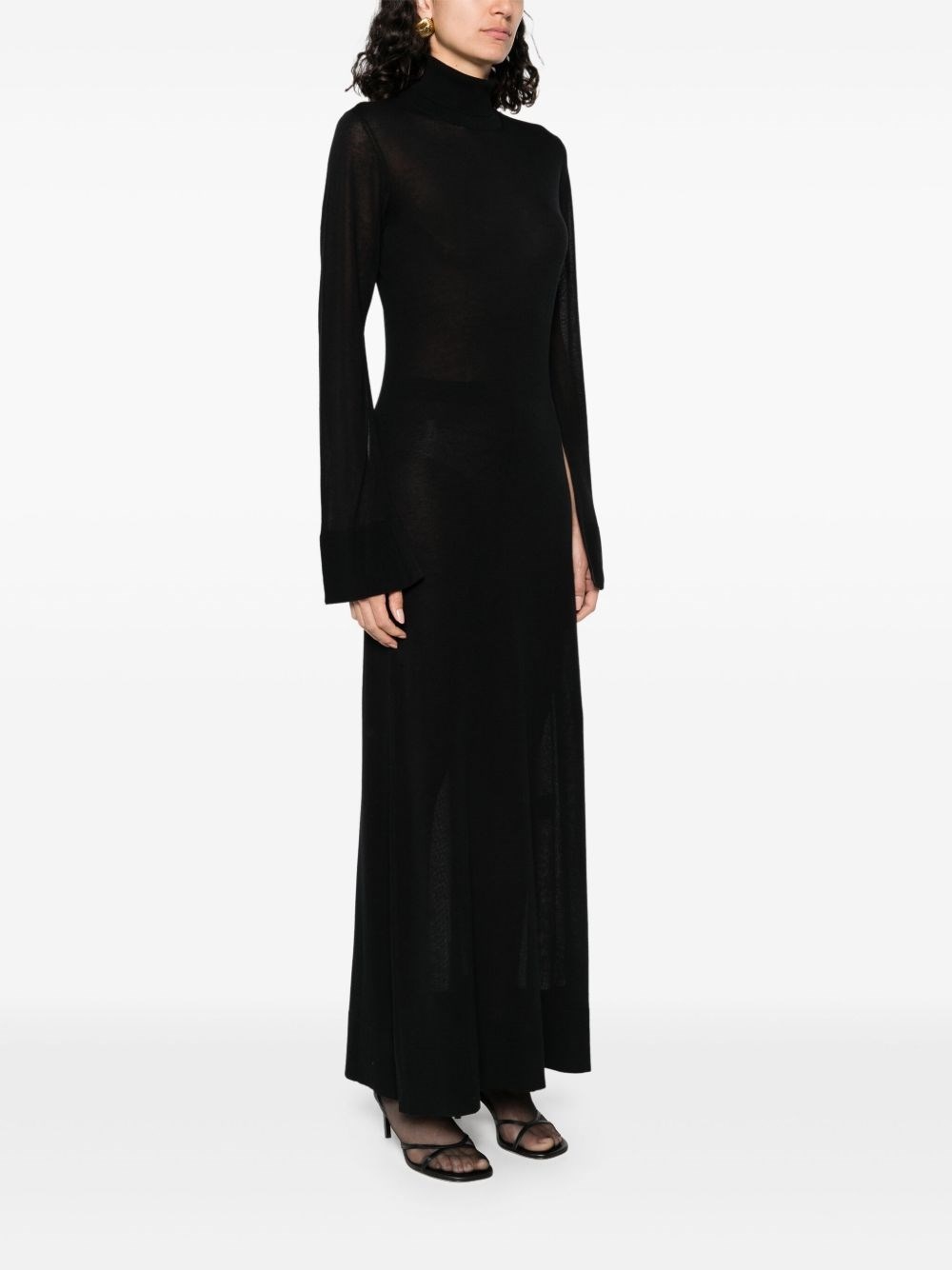 Knitted long dress - 5