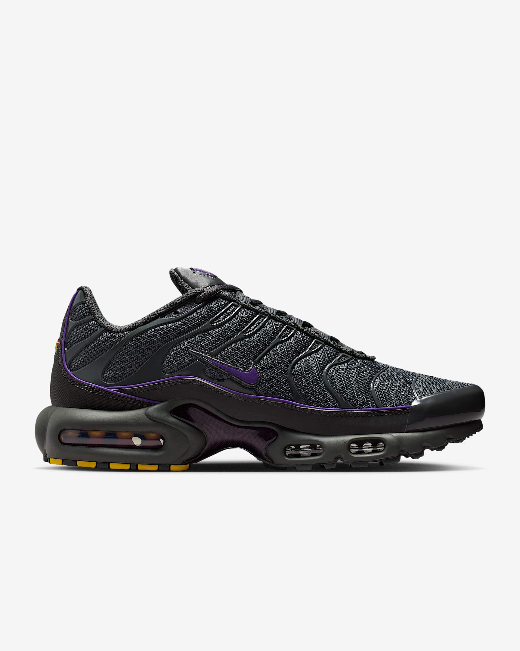 Nike Air Max Plus OG Men's Shoes with Reflective Accents - 3