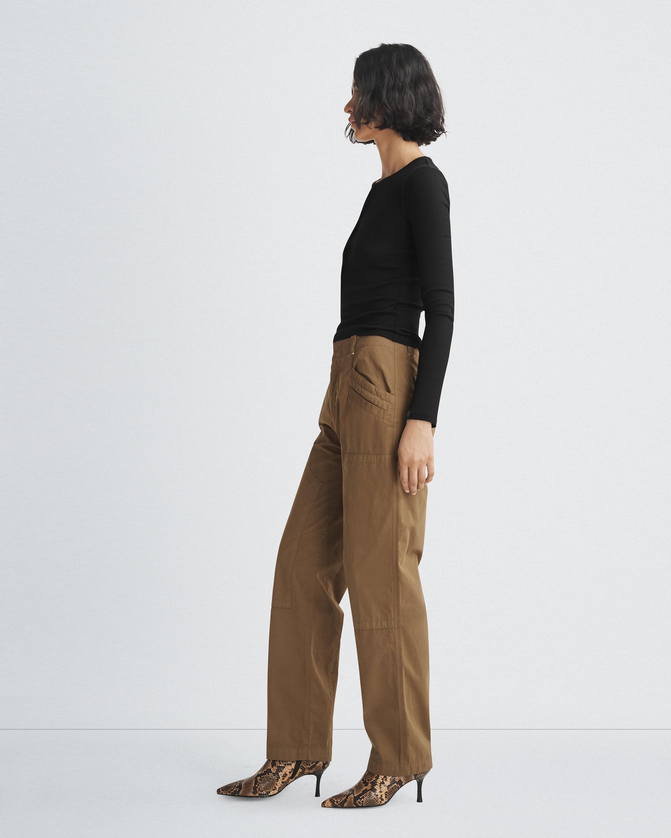Malia Italian Cotton Cargo Pant
Relaxed Fit Pant - 4