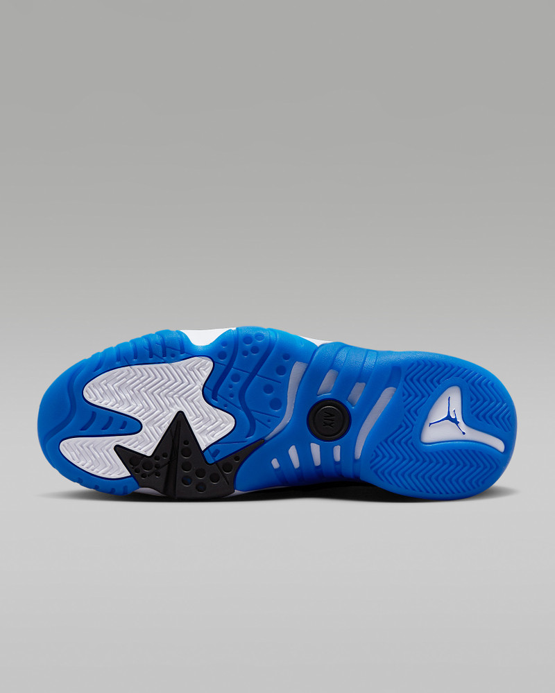 Jordan Jumpman Two Trey Men's Shoes outlook