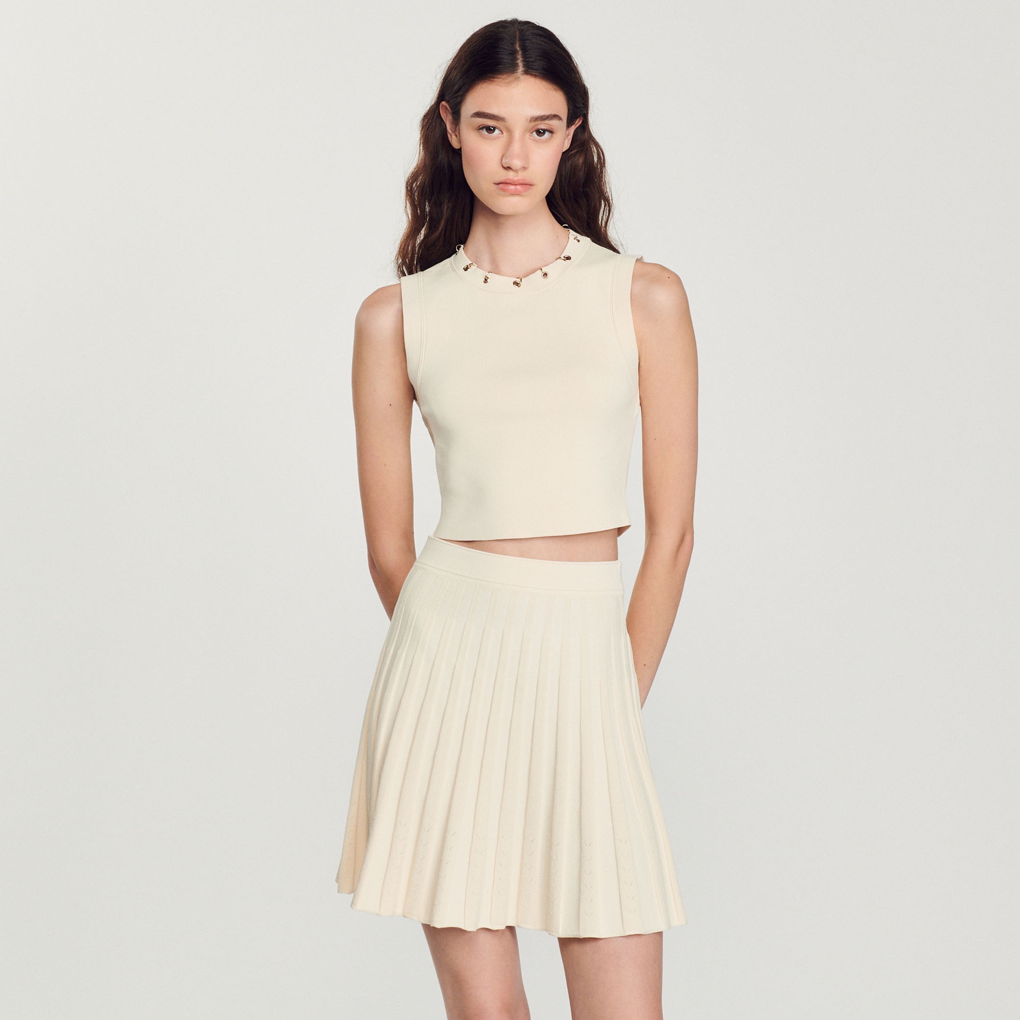 Short pleated knit skirt - 5