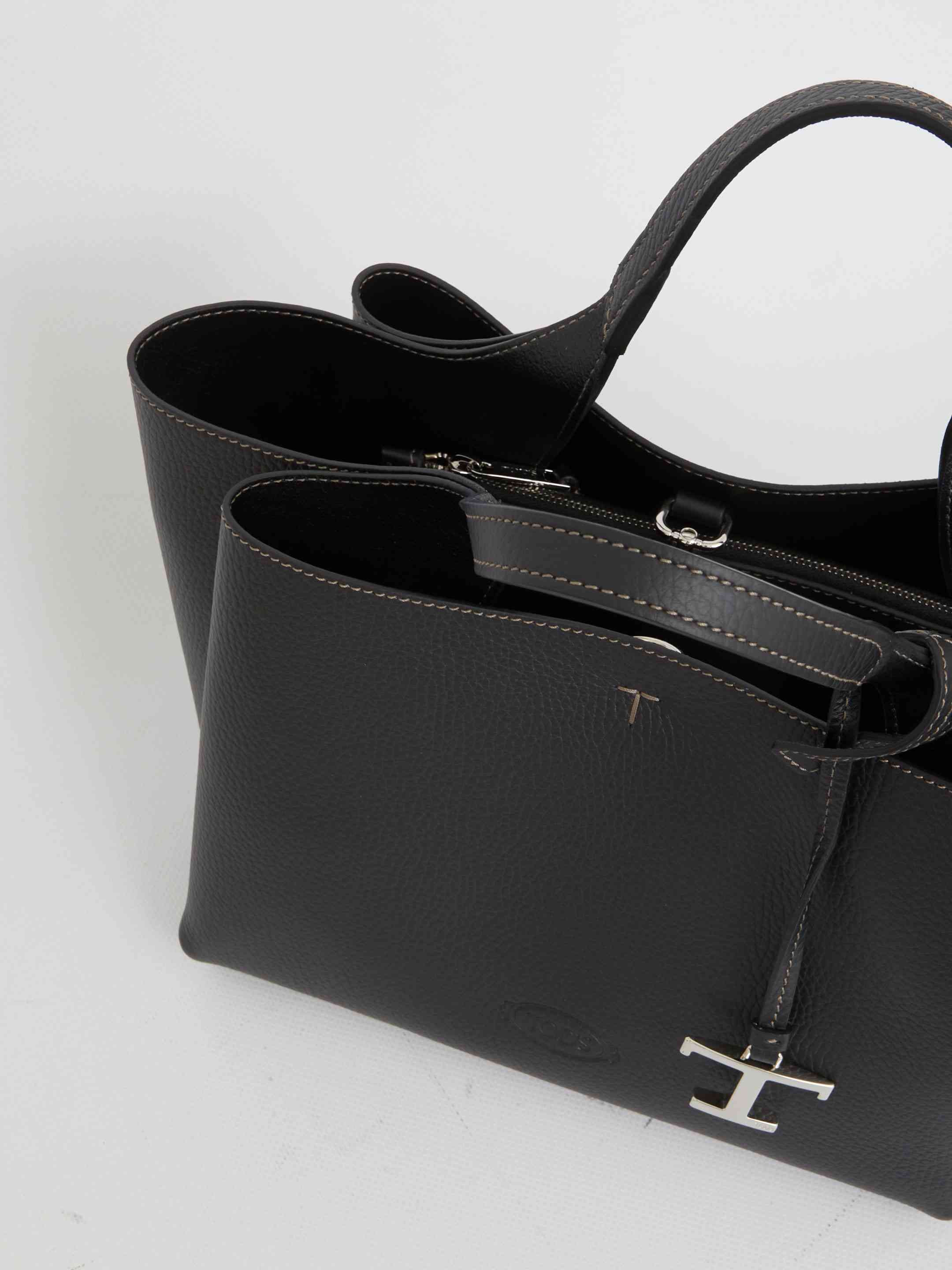 Tod's Women Mini Bag In Leather - 4