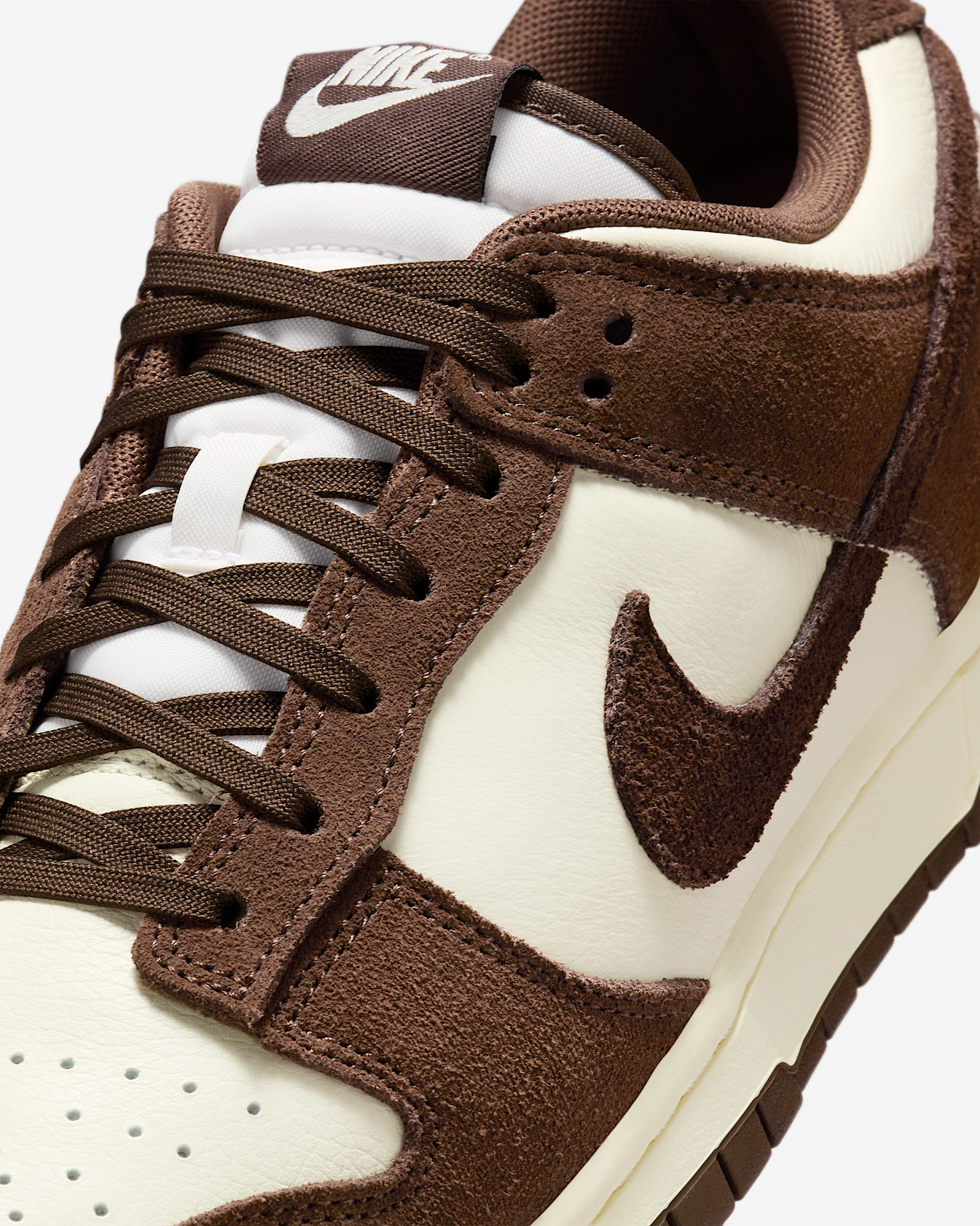 Nike Dunk Low Retro SE Leather/Suede Men's Shoes - 7