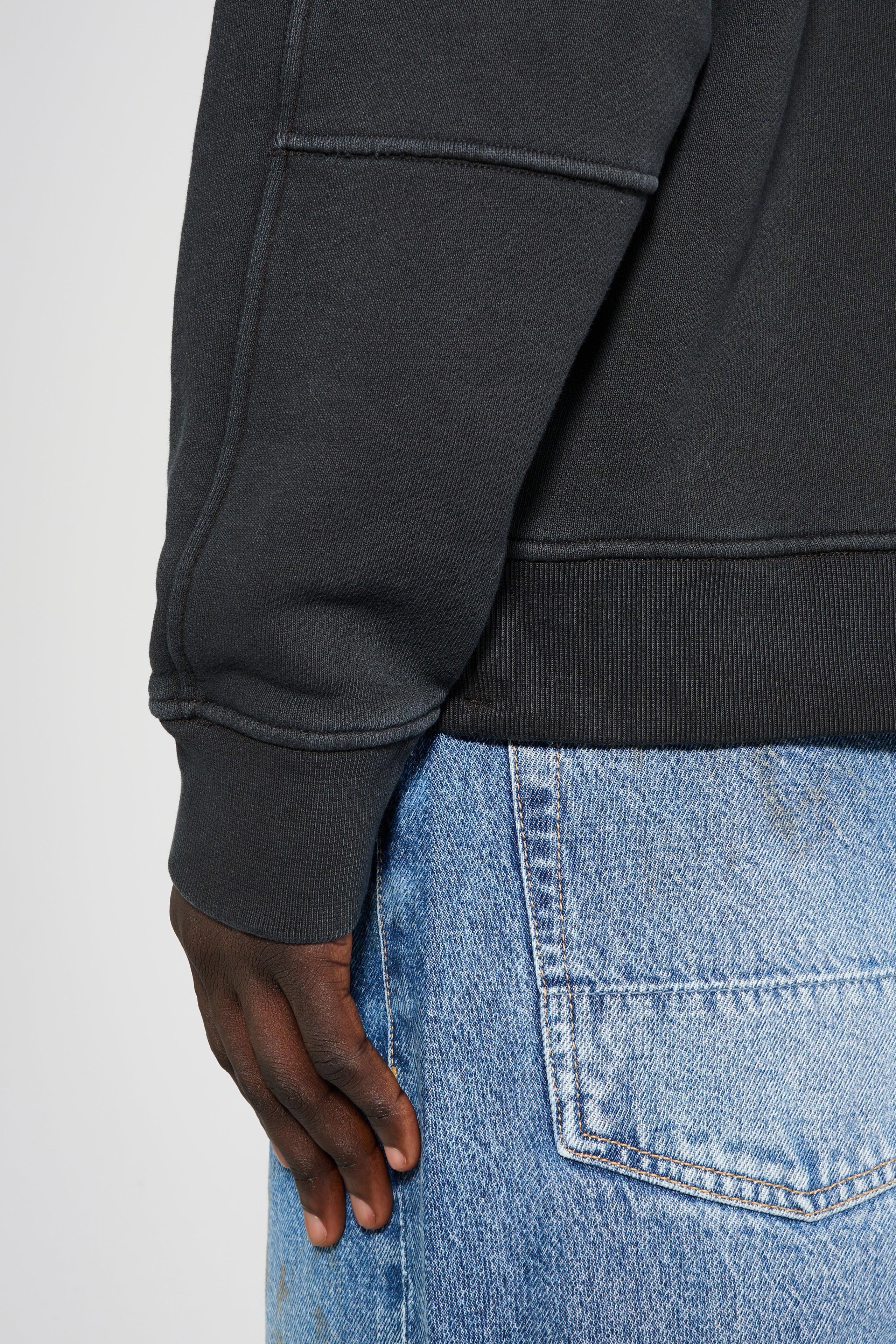 STONE ISLAND SWEATSHIRT BLACK - 6