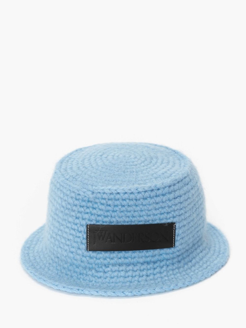KNITTED BUCKET HAT 3