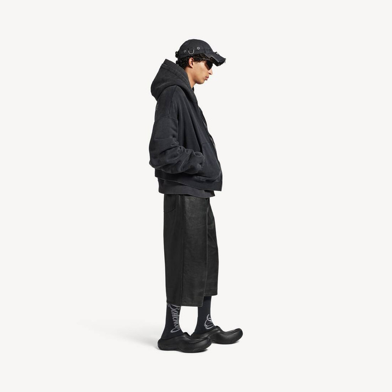 Men's Cropped Baggy Pants in Black 3