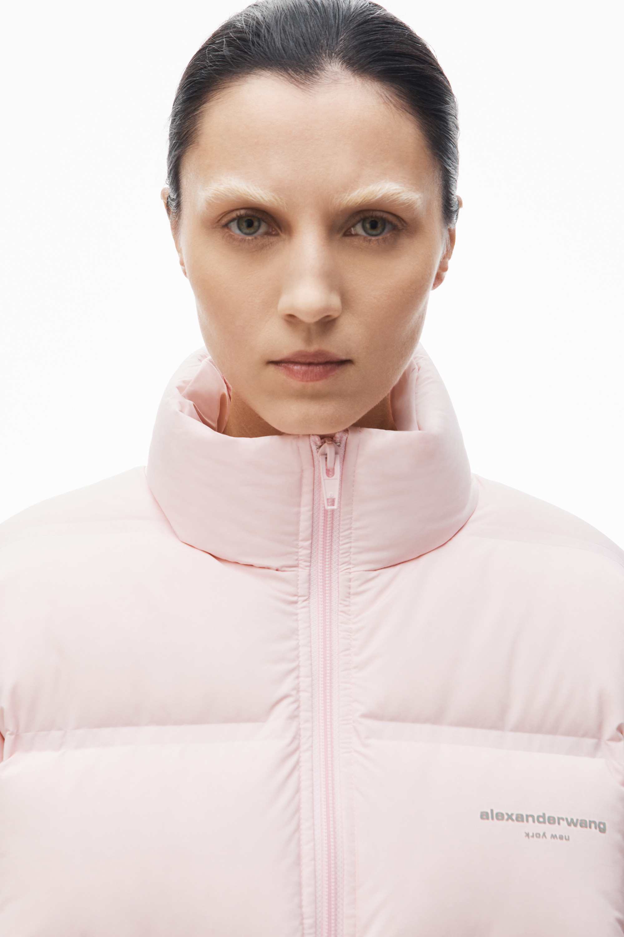 cropped puffer coat with reflective logo - 4