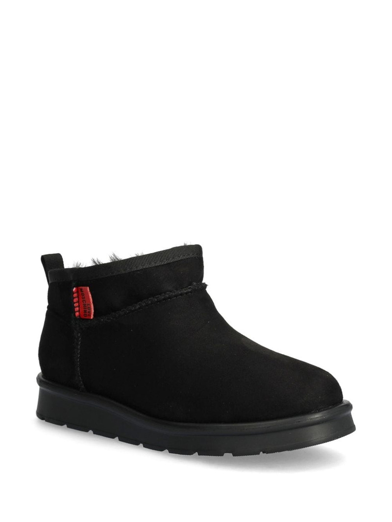 Moschino logo-patch boots outlook