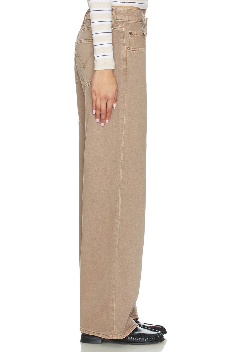 Levi's Low Loose outlook