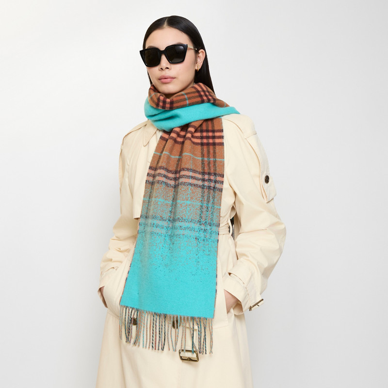 Gradient Check Cashmere Scarf 3