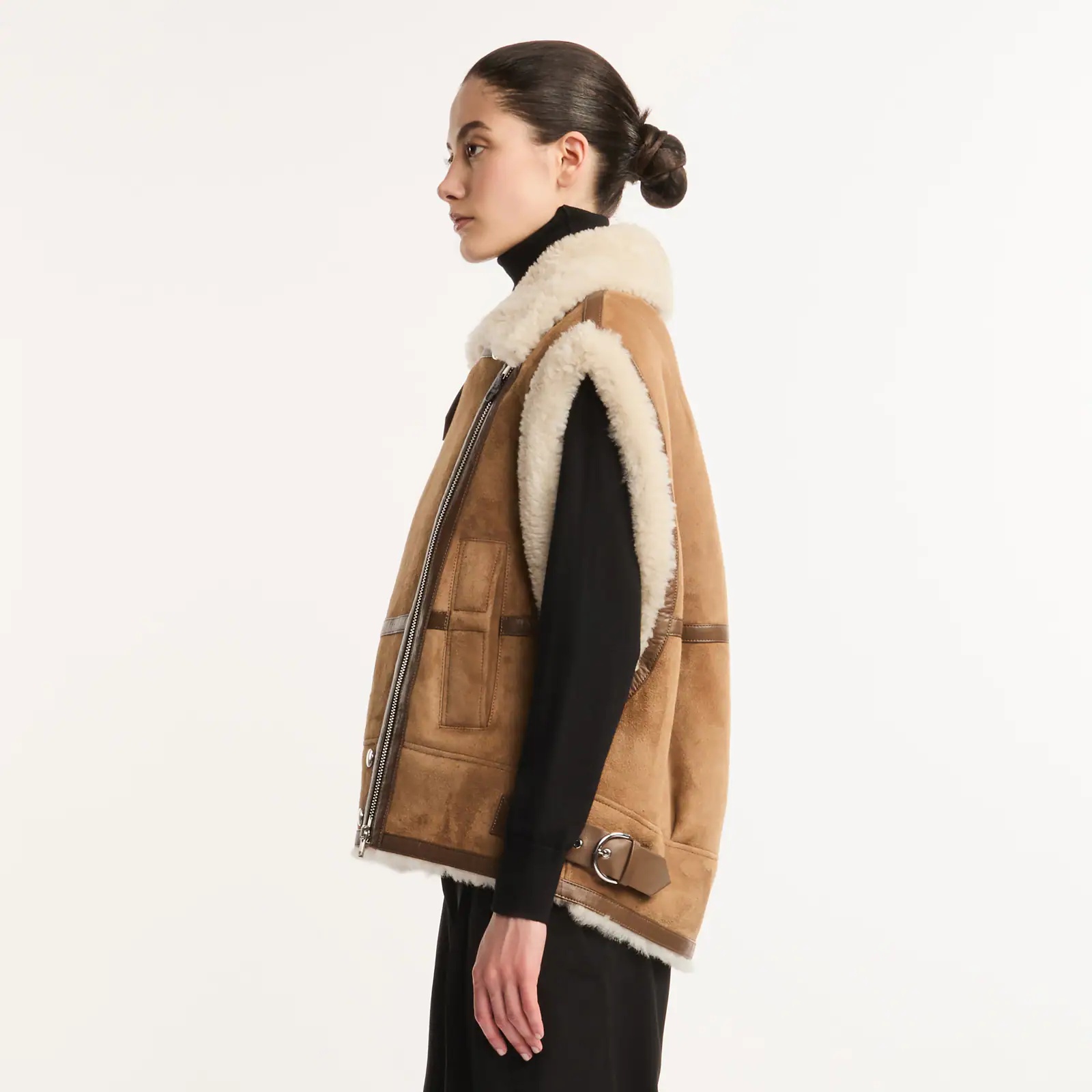 Sleeveless biker in shearling - 5