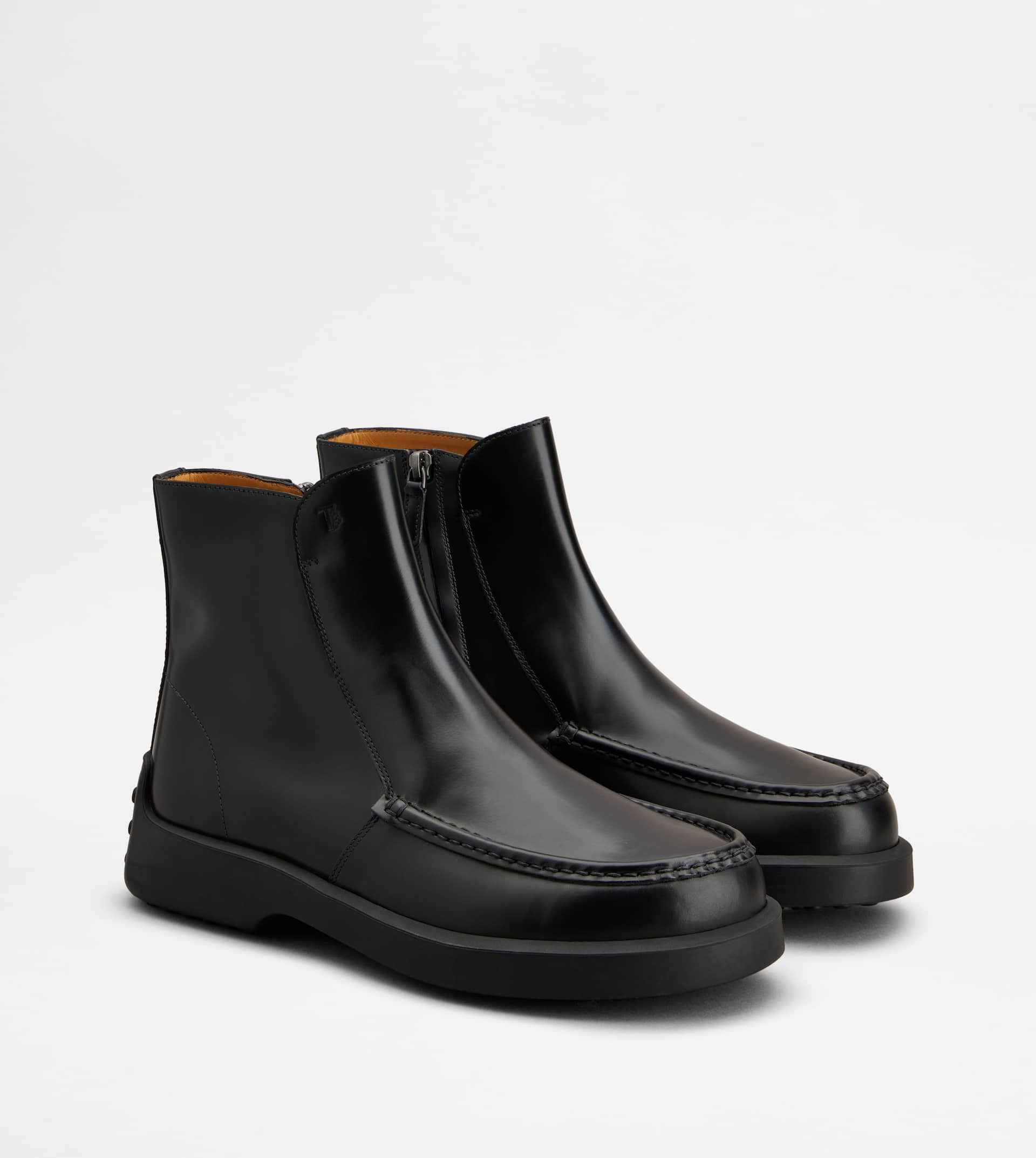 ANKLE BOOTS IN LEATHER - BLACK - 2