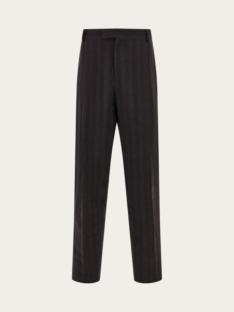 Relaxed tailored trouser 1