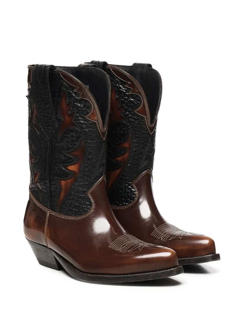 Golden Goose Wish Star boots outlook