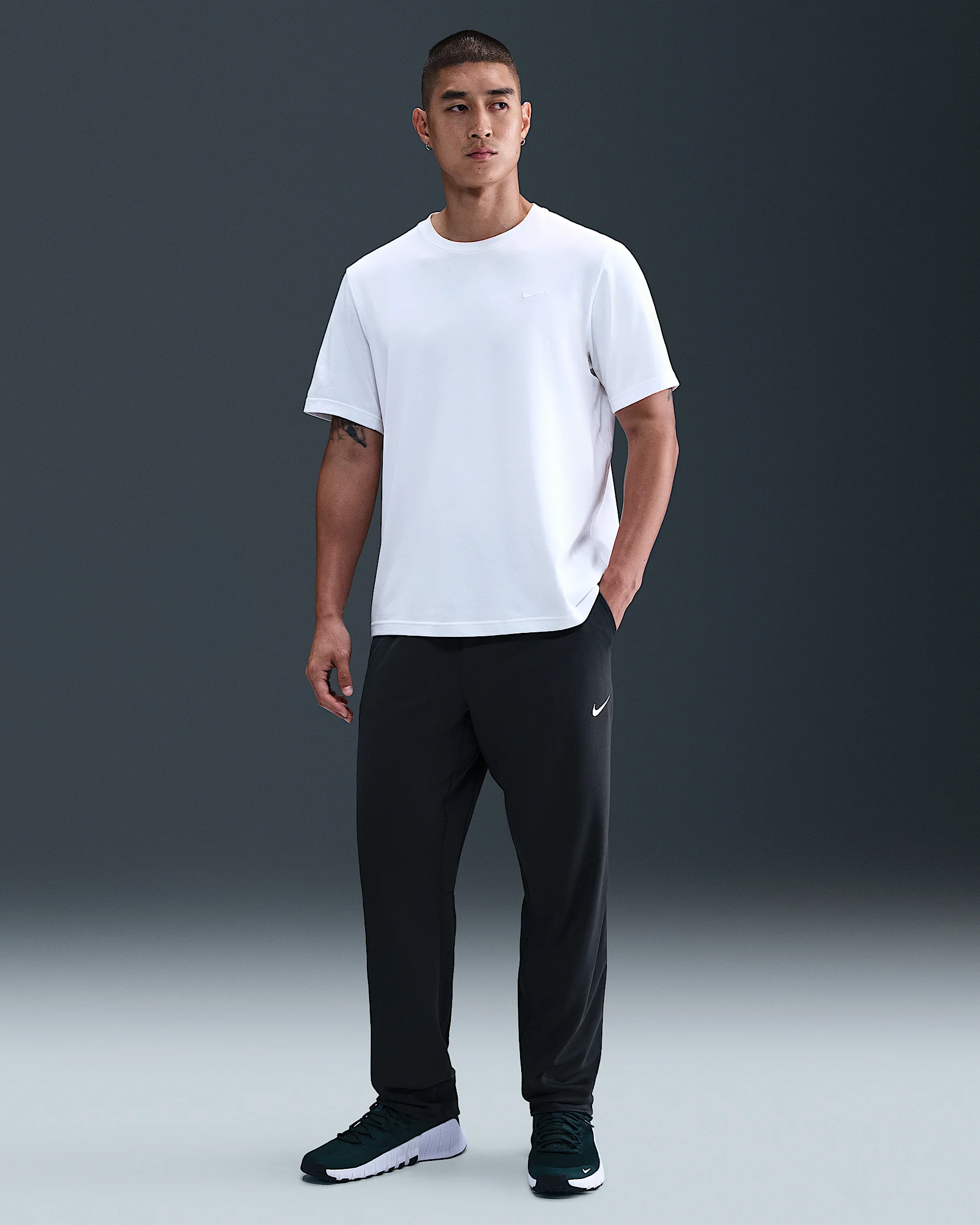 Nike Totality Men's Dri-FIT Open Hem Versatile Pants - 1