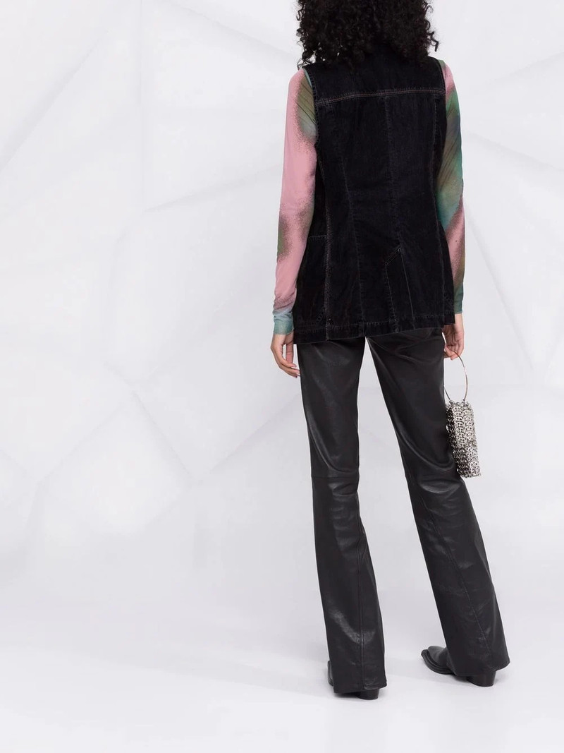 De-Vik sleeveless shirt 4