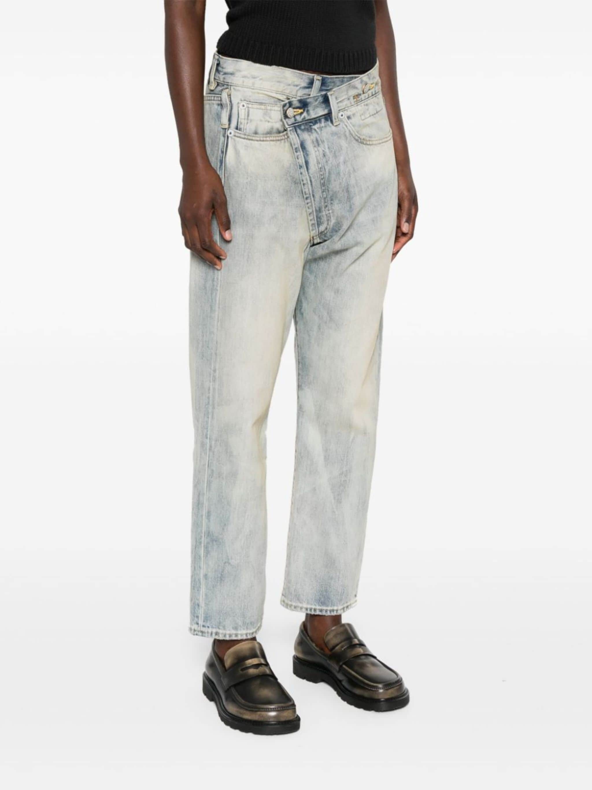 Crossover mis-rise tapered jeans - 3