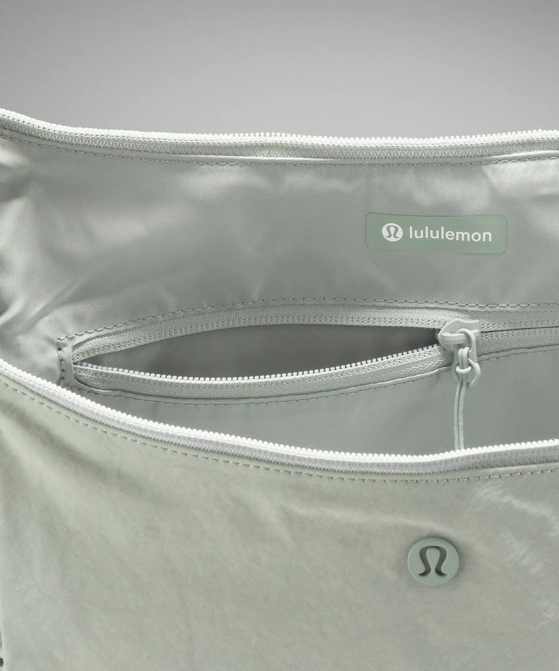 Large Slouchy Sling Bag 13L - 5