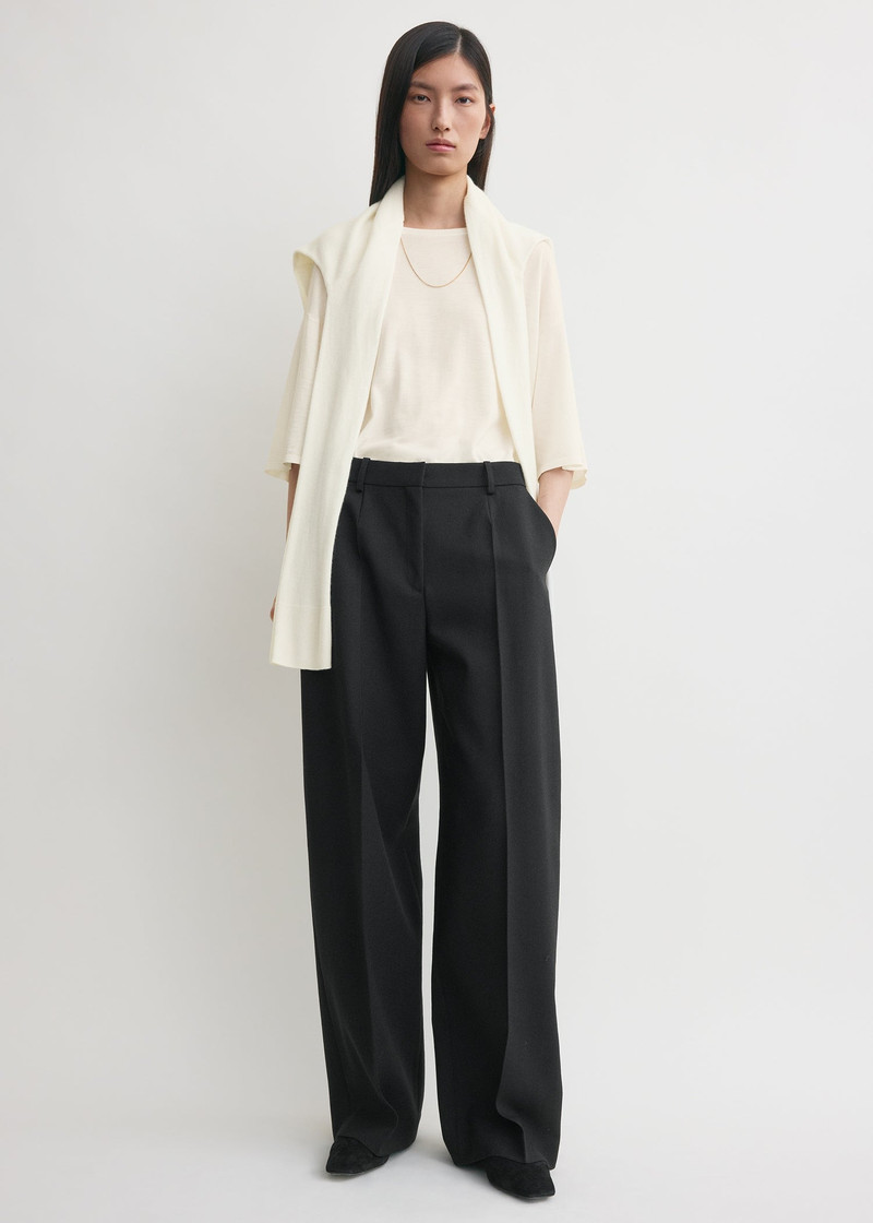 Totême Wide tailored trousers black outlook