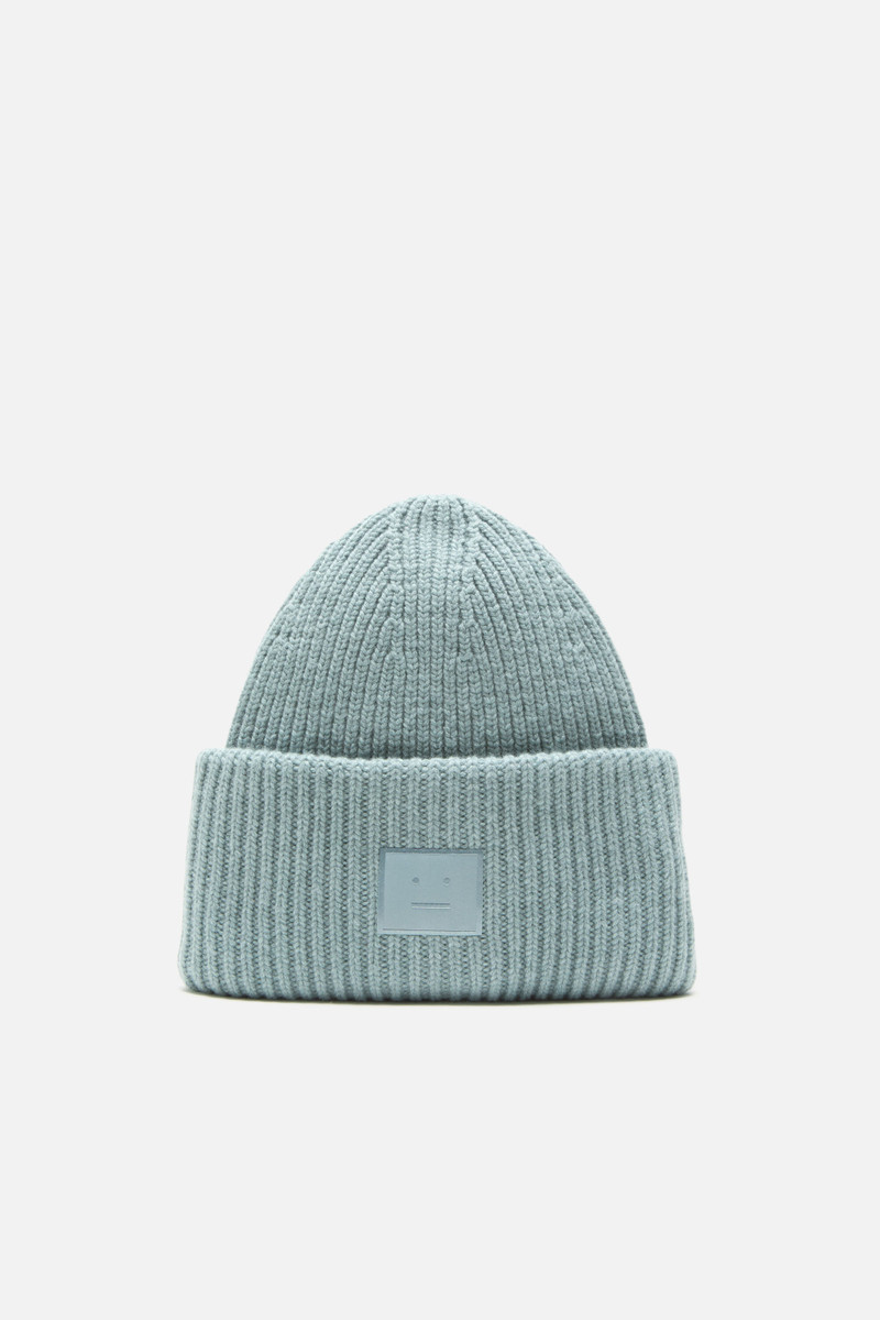 Large face logo beanie - Yak - Dusty blue 1