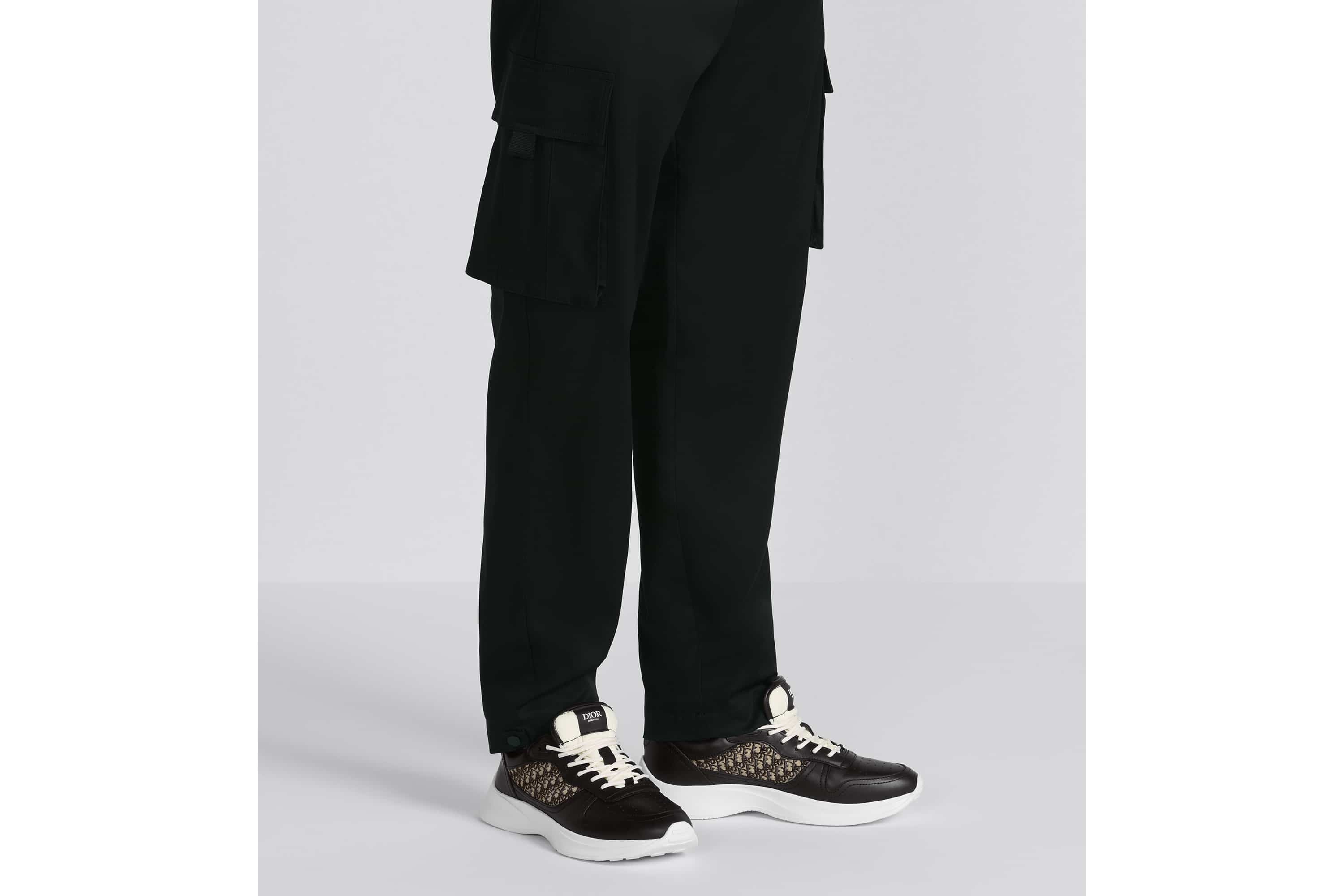 B25 Runner Sneaker - 7