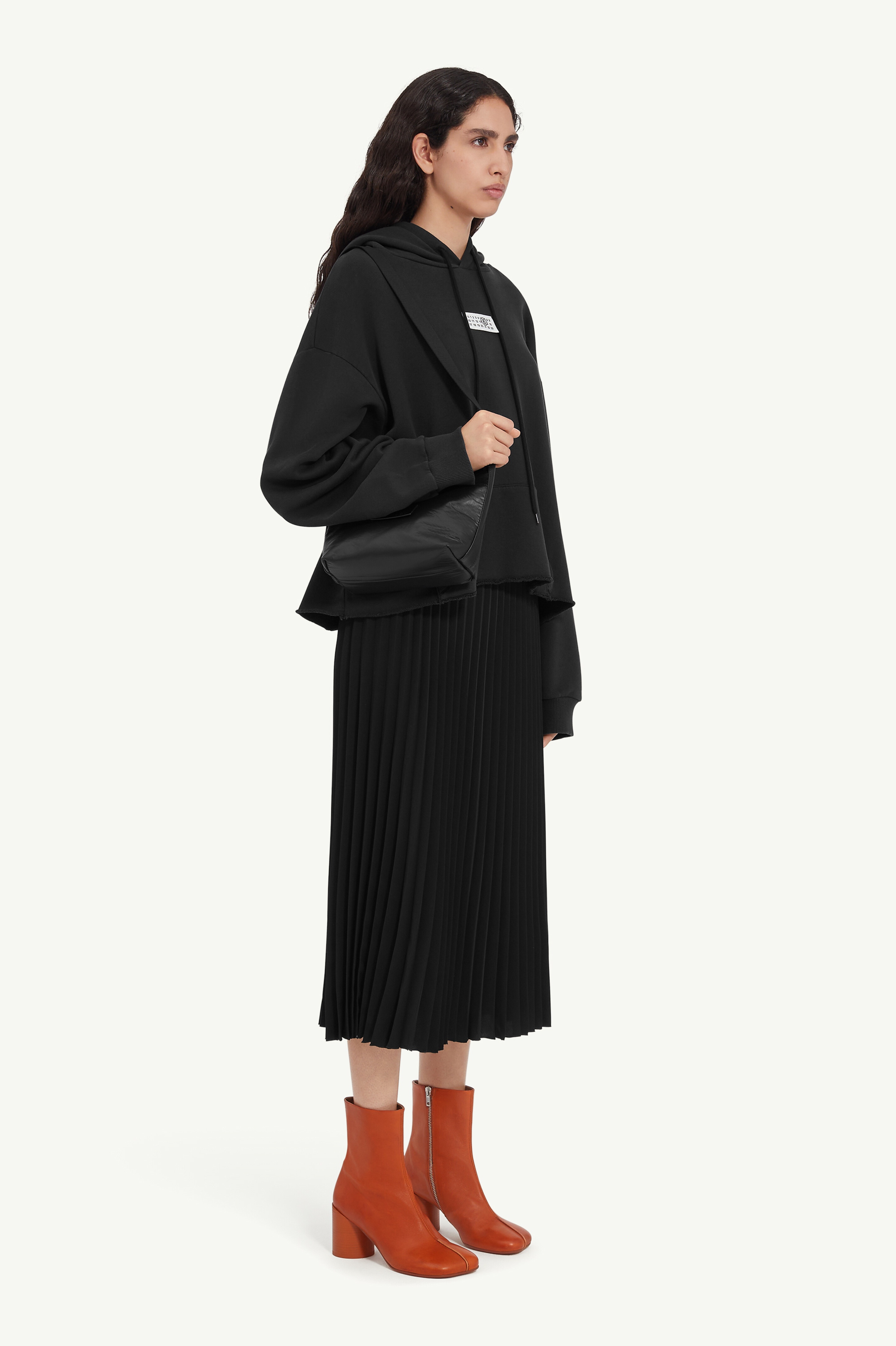 Hooded sweatshirt - 3