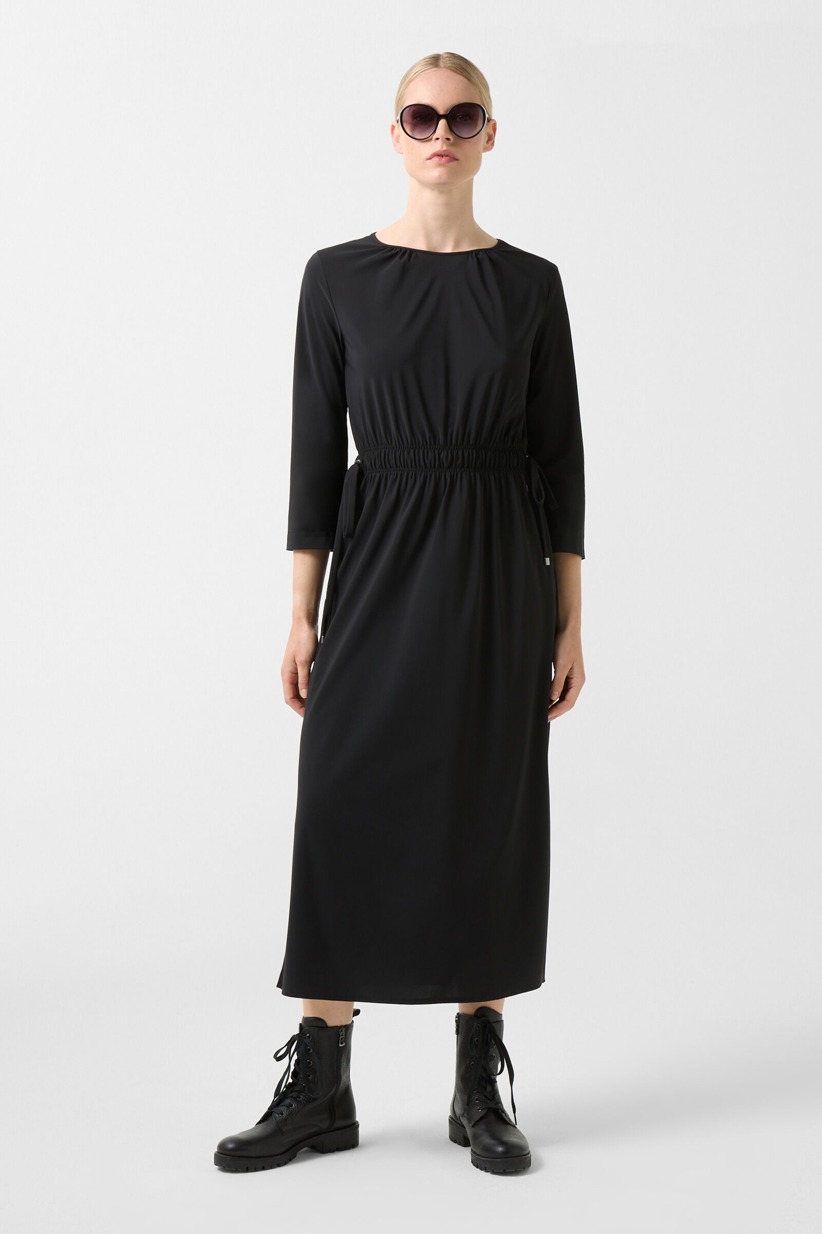 Shirley Dress in Black - 2
