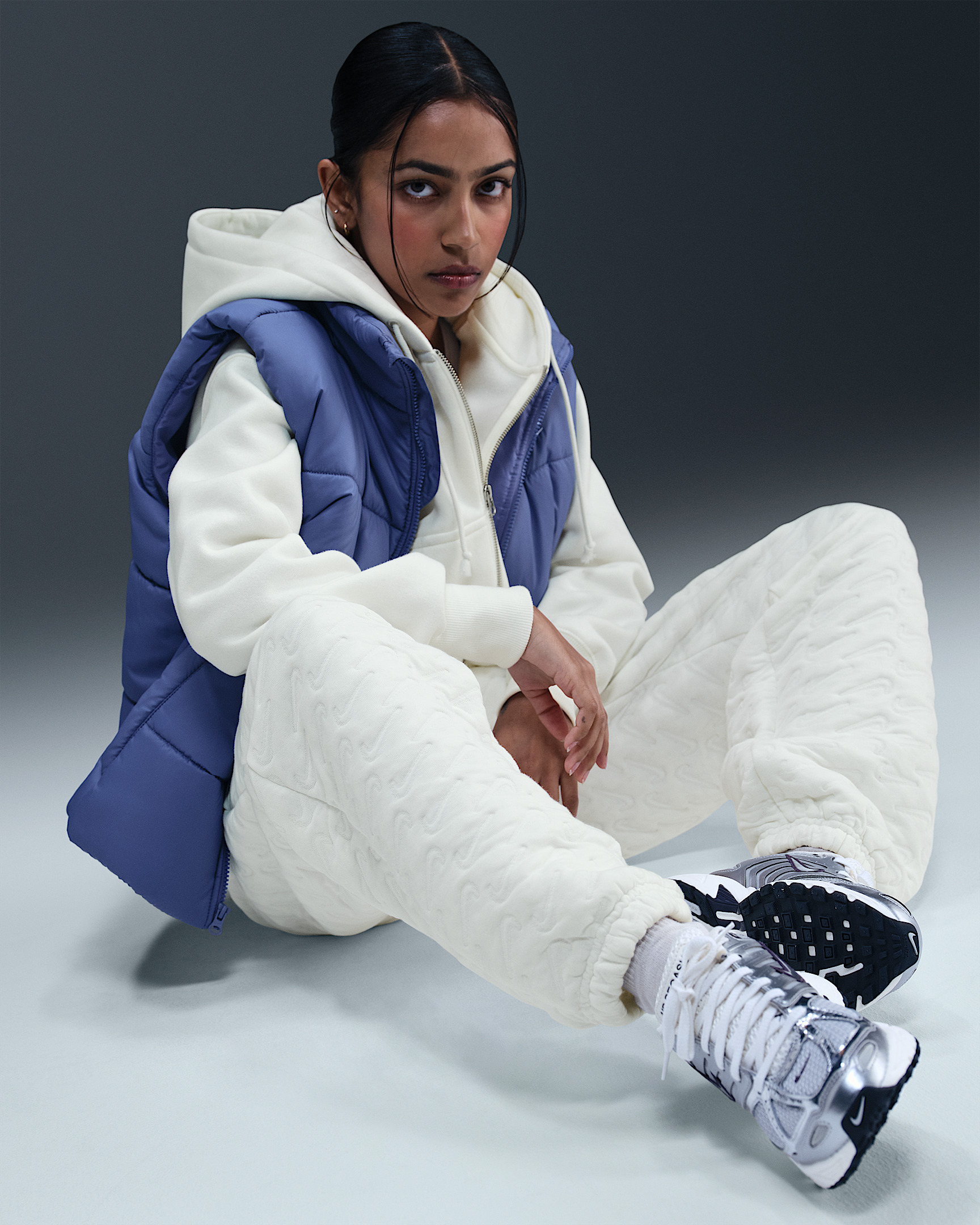 Nike Sportswear Phoenix Fleece Women's Oversized High-Waisted Jacquard Pants - 5