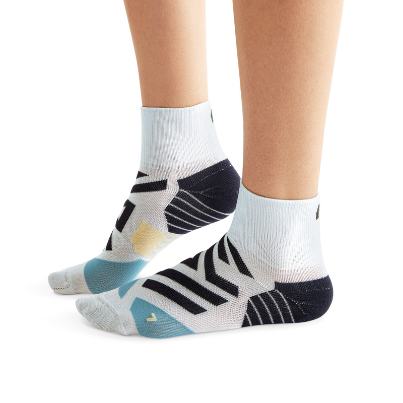 Performance Mid Sock 1