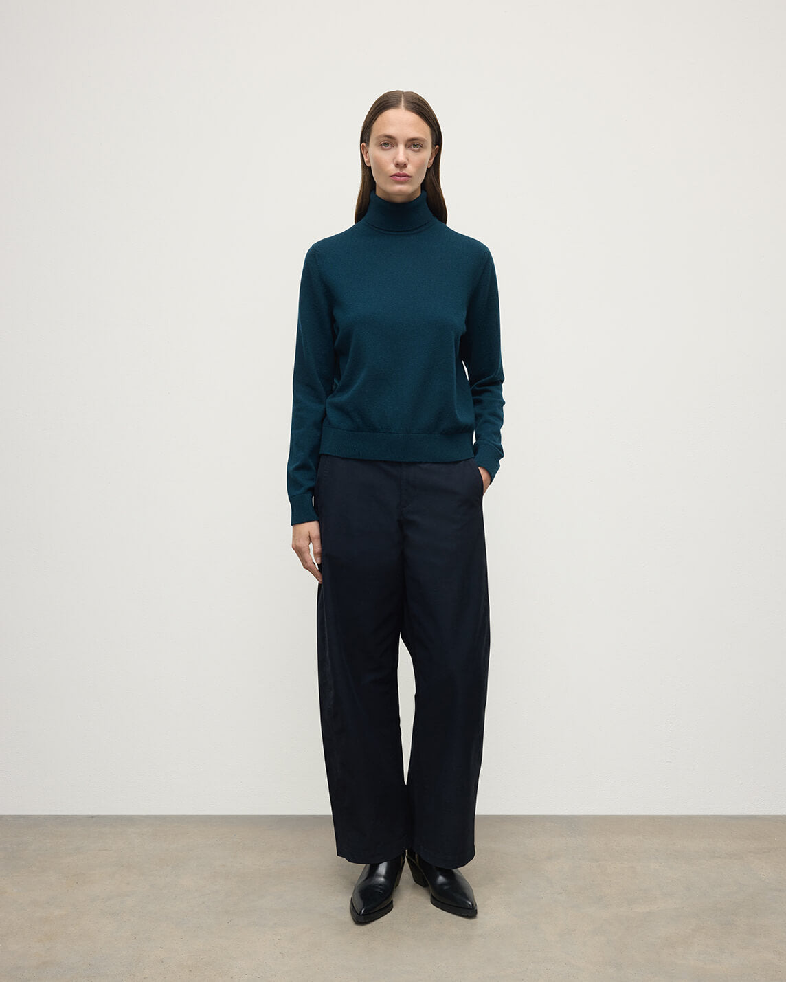 Classic Cashmere Green Roll Neck Jumper - 2