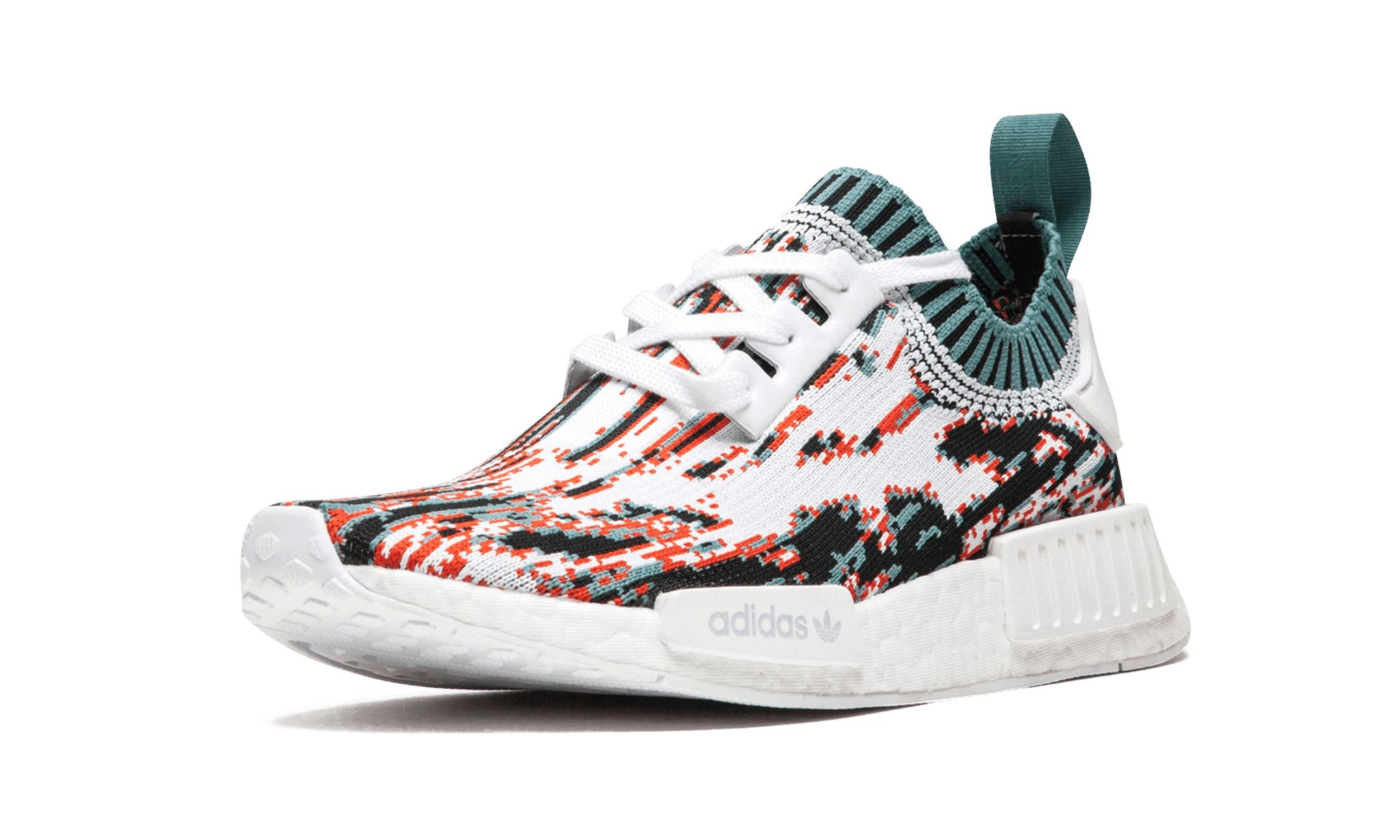 NMD_R1 PK "DATAMOSH" - 4