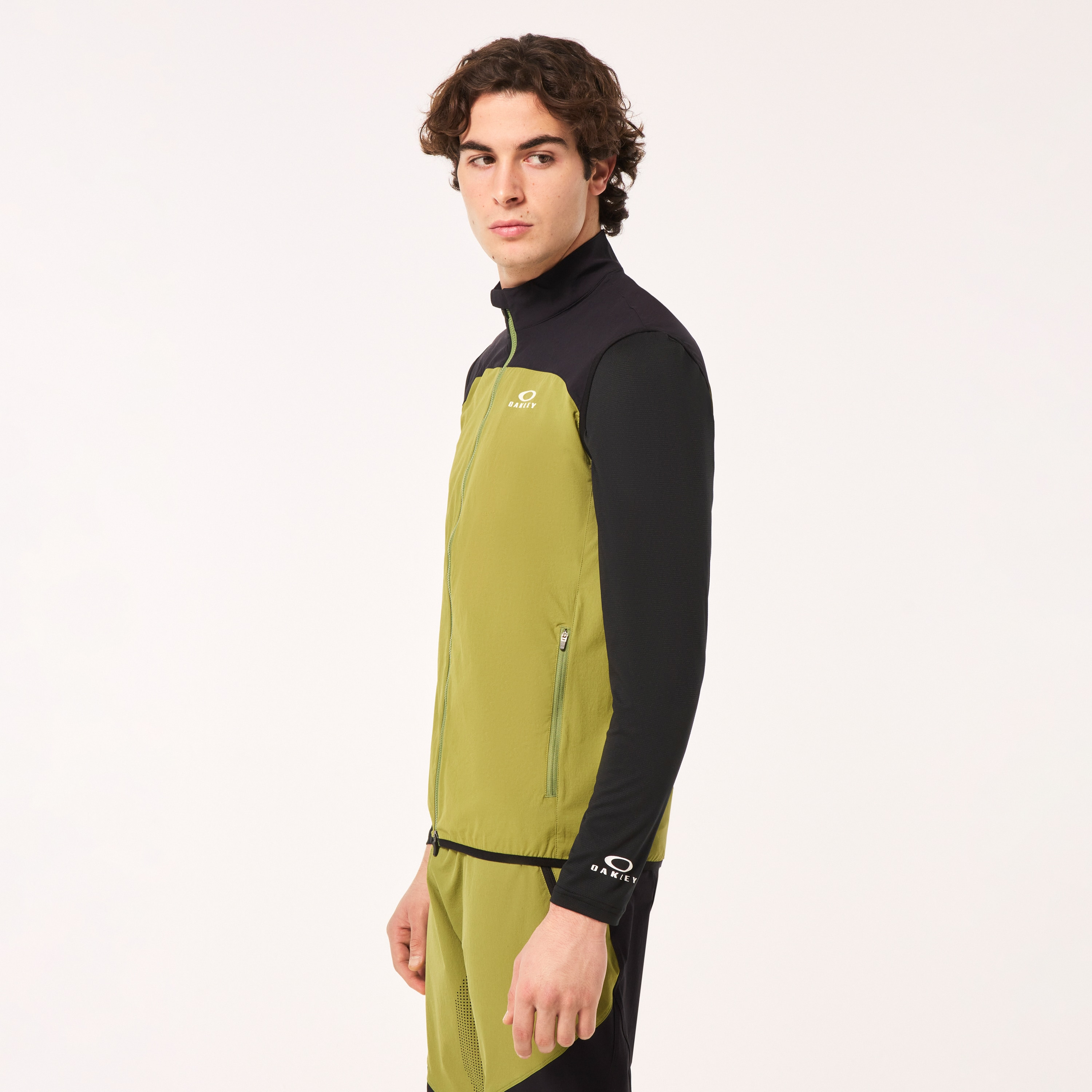 Elements Vest - 4