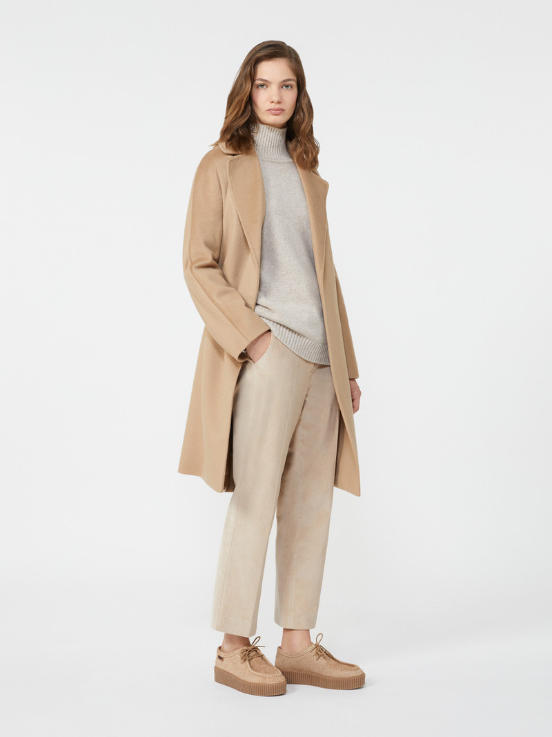 WEEKEND Max Mara BORGIA Wool knit turtleneck jumper outlook