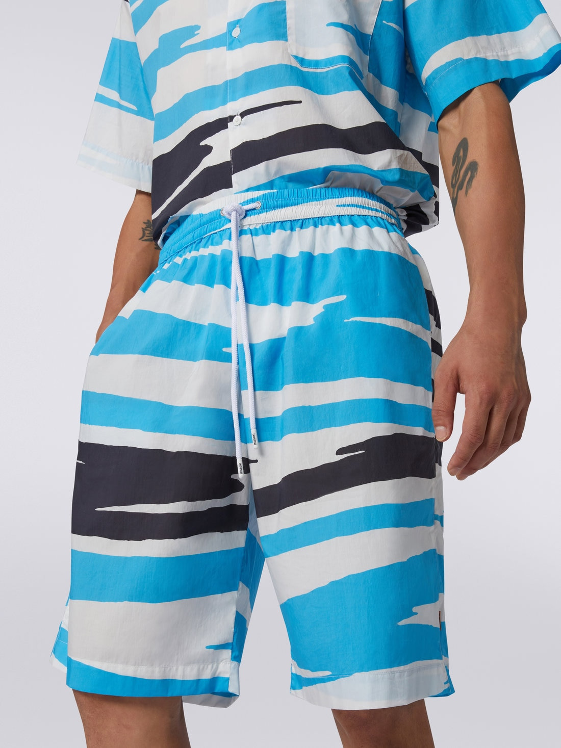 Cotton Bermuda shorts with slub print - 5