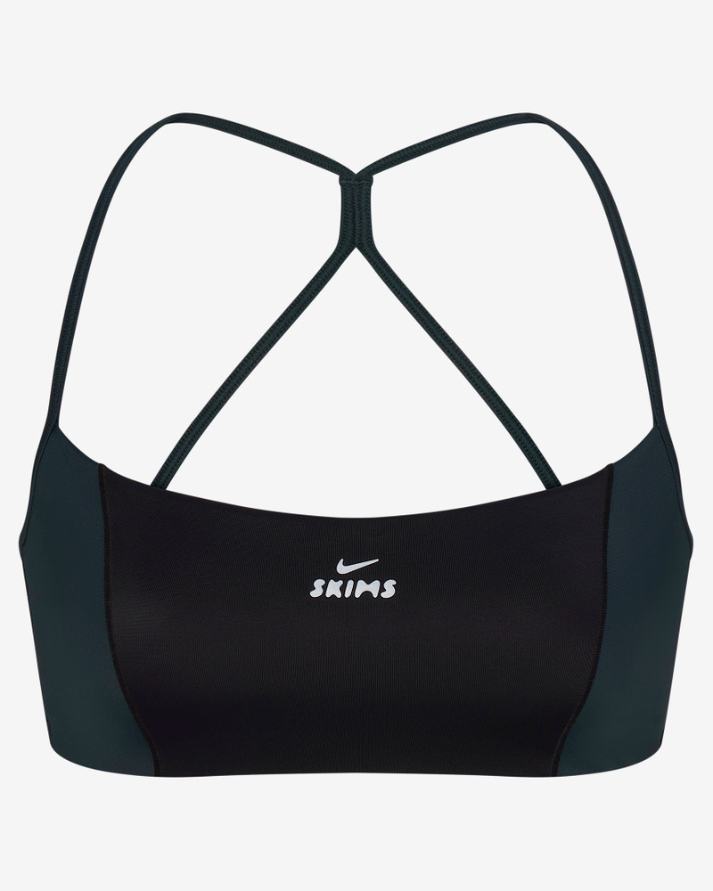 NikeSKIMS Shine Women's Micro-Scoop Bra 6