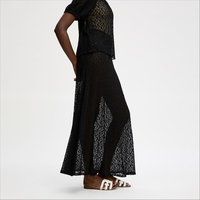 Knitted Lace Skirt 4