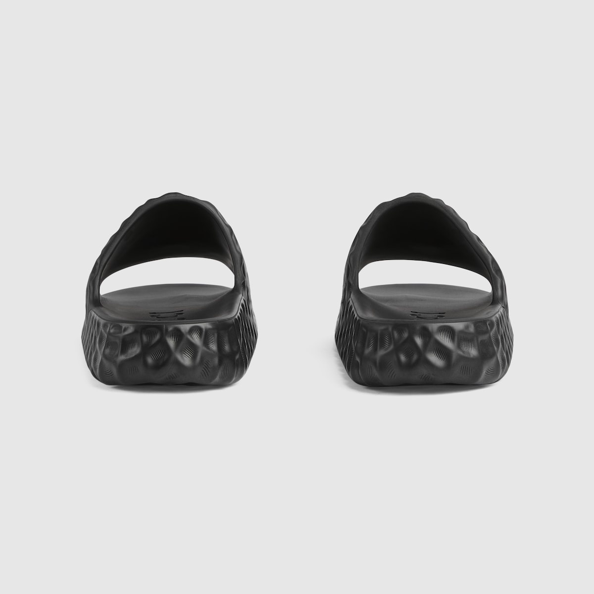 Men's Interlocking G slide sandal - 4