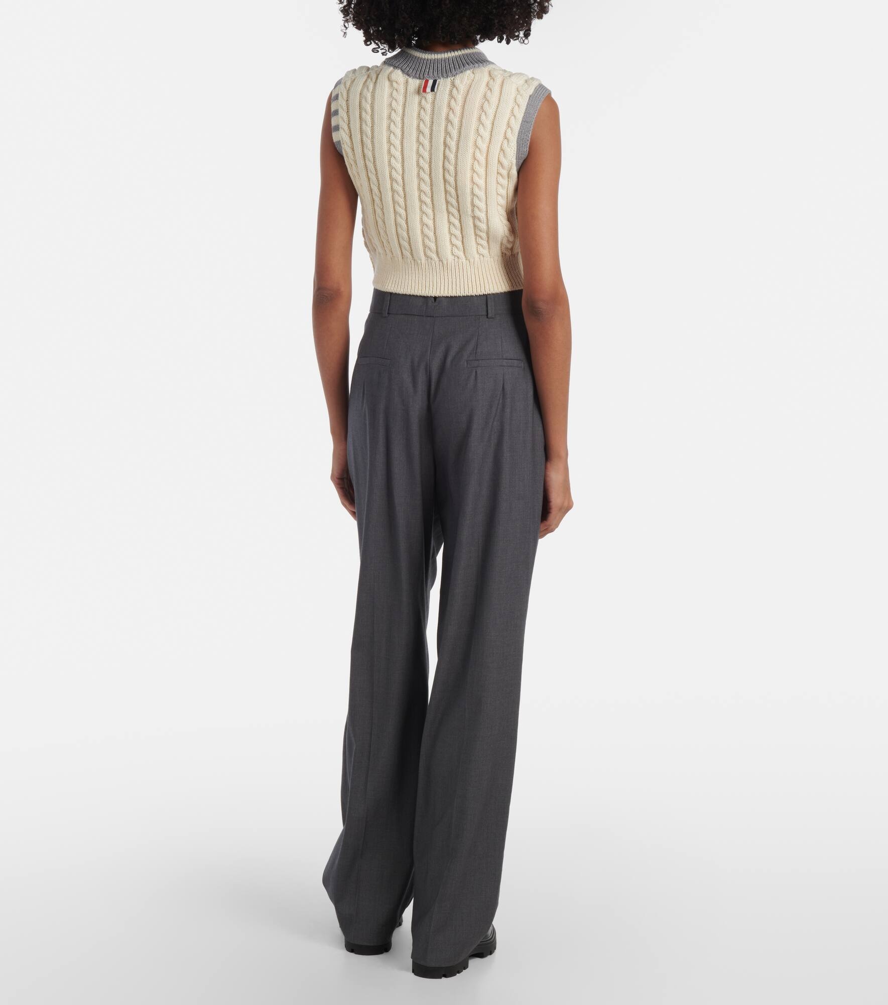 Cropped cable-knit wool sweater vest - 3