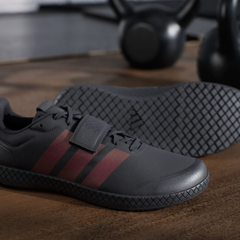 The Total Weightlifting Shoes 10