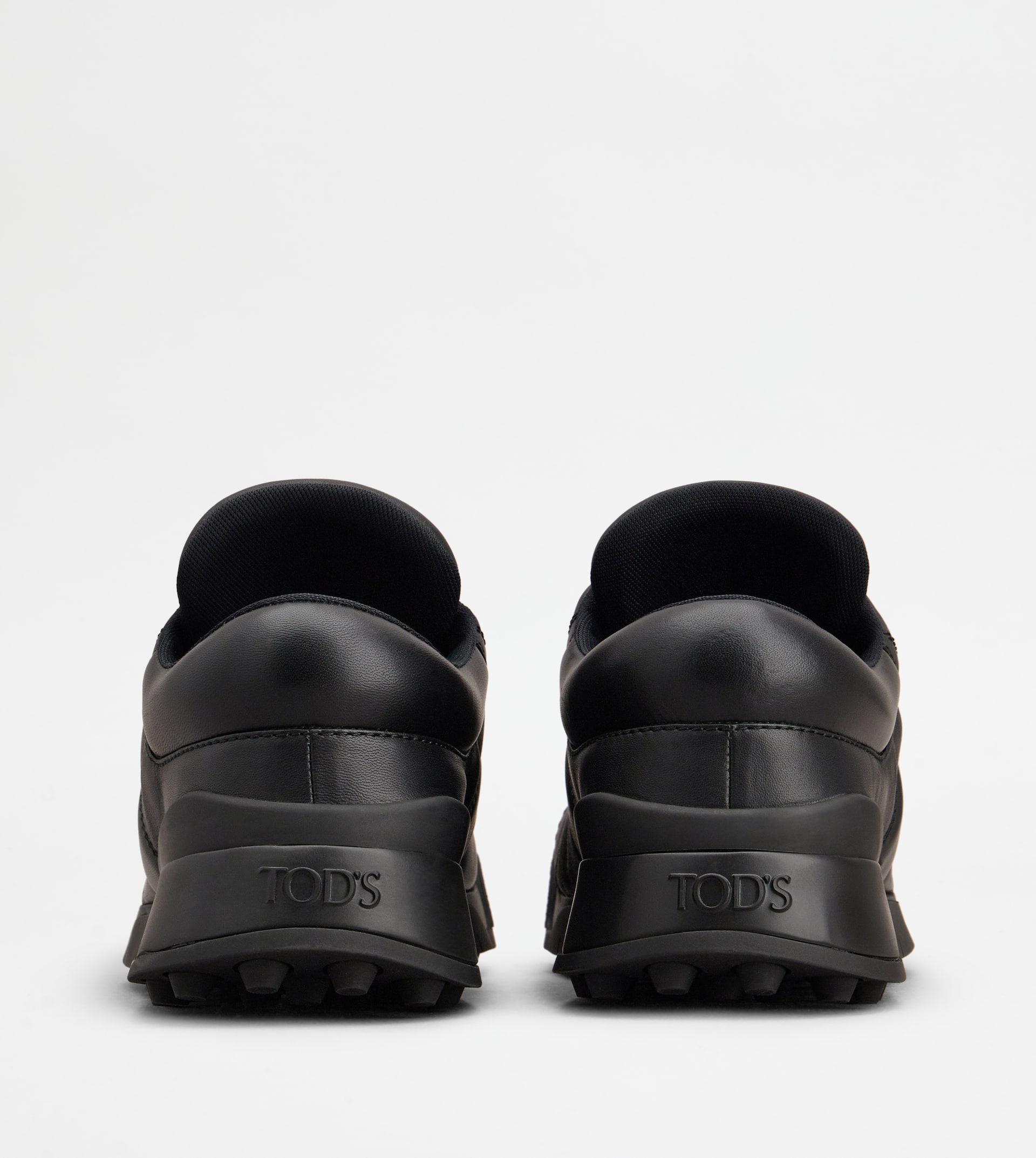SNEAKERS IN LEATHER - BLACK - 2