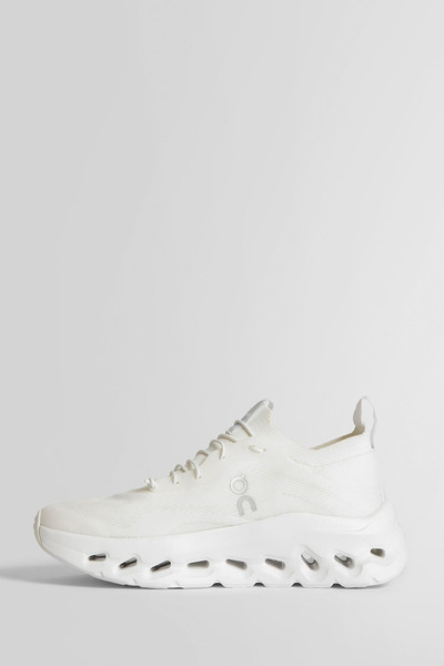 Loewe LOEWE WOMAN WHITE SNEAKERS outlook