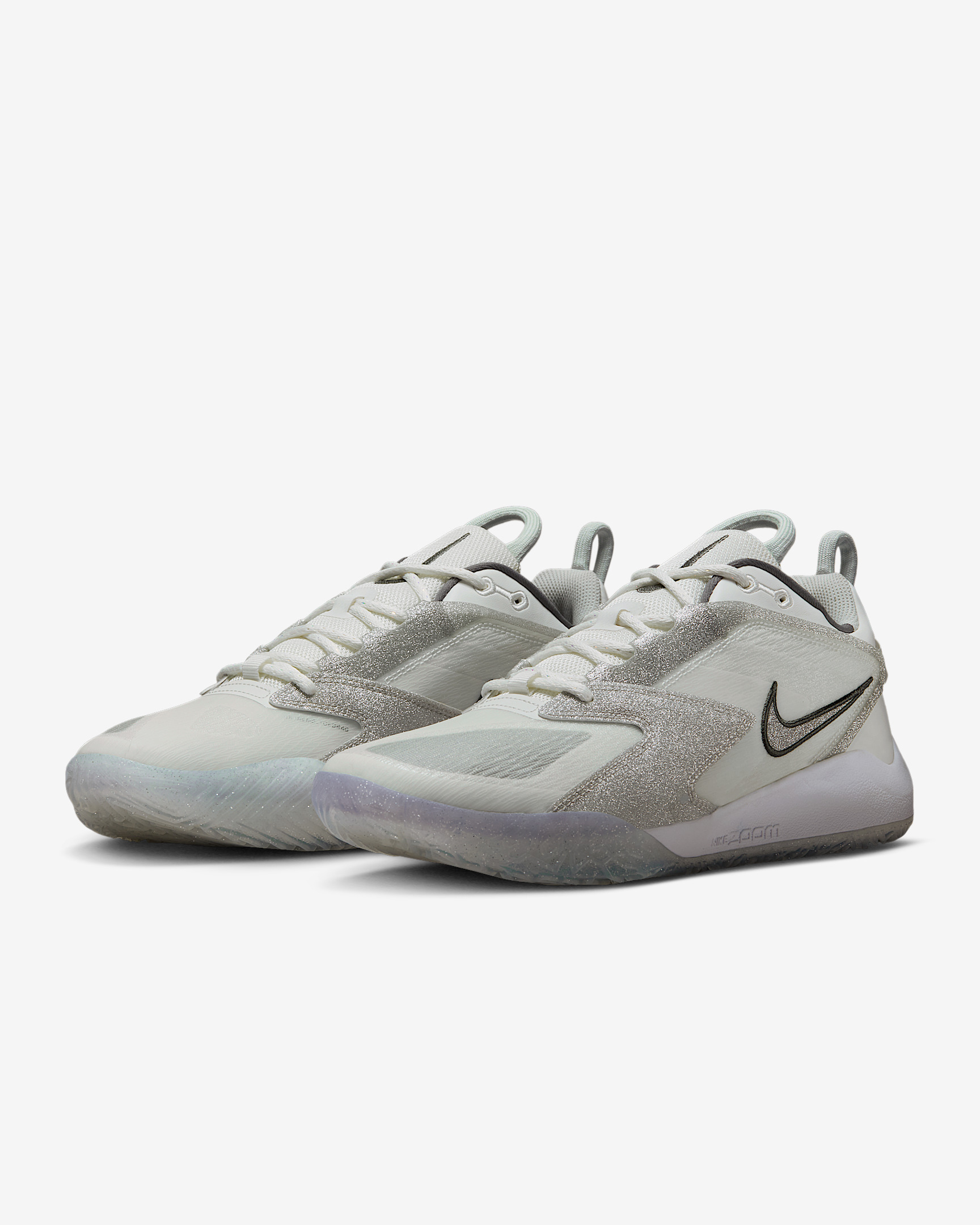 Nike HyperAce 3 SE Volleyball Shoes - 5